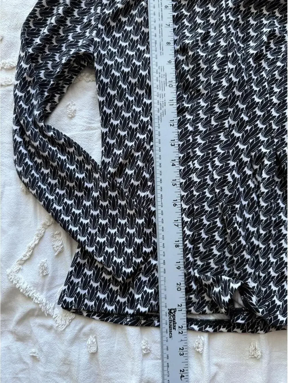 Ann Taylor Petite Black White Leaf Print Peplum Top